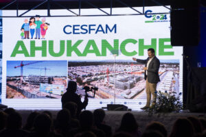 Alcalde Felipe Muñoz entregó la Cuenta Pública 2024 a la comunidad padrehurtadina